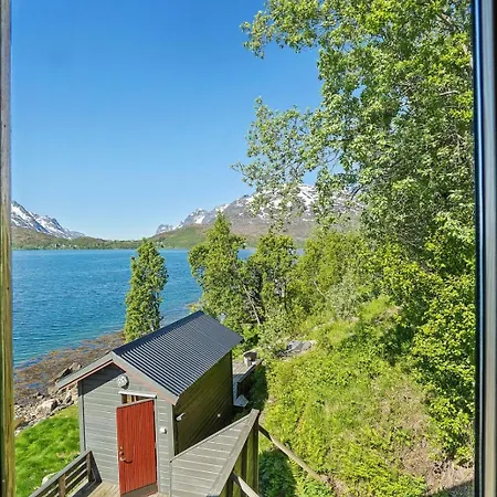 Cabin By The Fjord - Sauna - Midnight Sun *