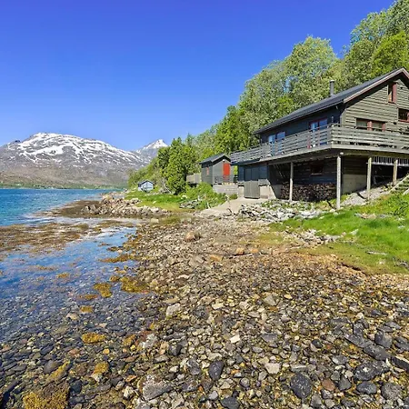 Cabin By The Fjord - Sauna - Midnight Sun Holiday home