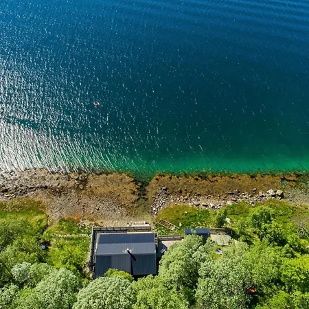 Holiday home Cabin By The Fjord - Sauna - Midnight Sun Tromso