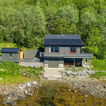 Cabin By The Fjord - Sauna - Midnight Sun Holiday home